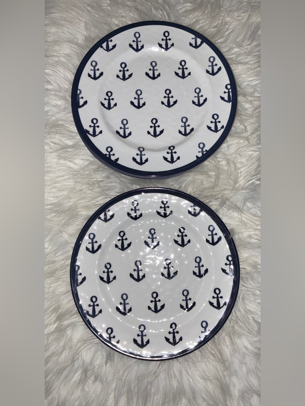 Nautica Set of 8 Melamine Anchor Salad/ Luncheon/Appetizer Plates 8" - Picture 8 of 10